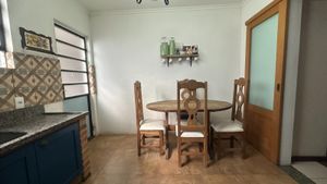 Image 15 - 877664