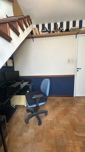 Image 32 - 877664