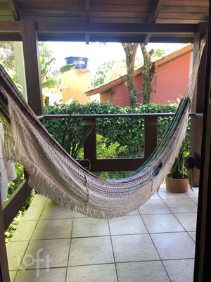 Image 1 - 877665
