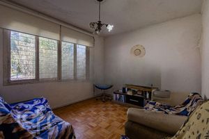 Image 3 - 877681