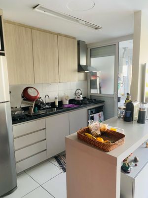 Image 7 - 877683