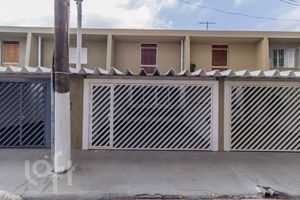 Image 38 - 877687