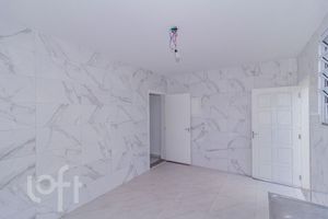 Image 36 - 877687