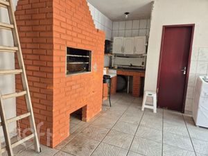 Image 9 - 877692