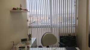 Image 7 - 877693