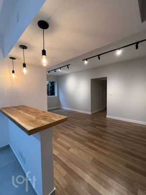 Image 2 - 877697
