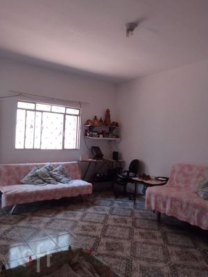 Image 16 - 877698