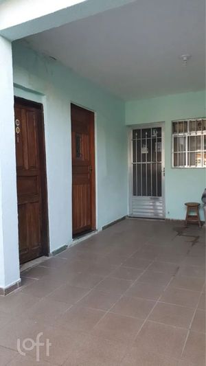 Image 10 - 877700