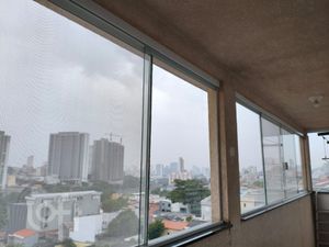 Image 4 - 877704