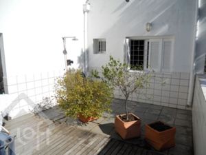 Image 20 - 877739