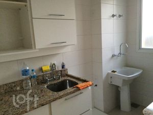 Image 9 - 877742