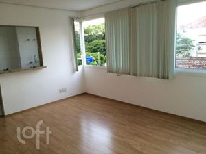 Image 11 - 877742