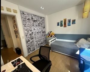 Image 8 - 877756