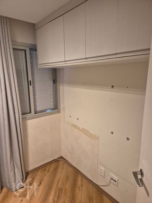 Image 12 - 877767
