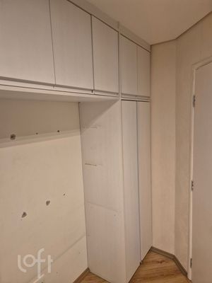 Image 13 - 877767