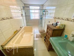 Image 7 - 877768