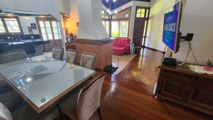 Image 11 - 877777