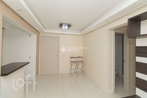 Image 3 - 877781