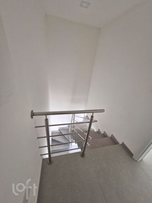 Image 11 - 877788