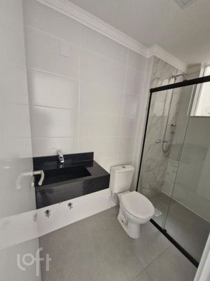 Image 8 - 877788