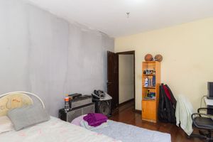 Image 17 - 877843