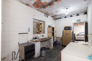 Image 33 - 877843