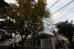 Image 23 - 877855