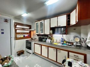 Image 13 - 877856