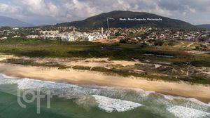 Image 15 - 877861