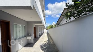 Image 7 - 877865