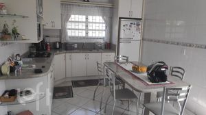Image 16 - 877866