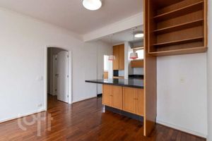 Image 3 - 877877