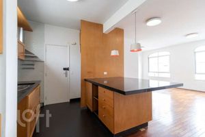 Image 4 - 877877