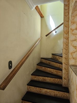Image 14 - 877878
