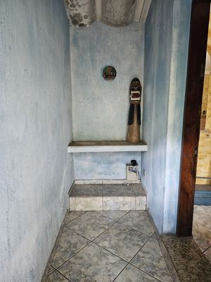 Image 16 - 877878
