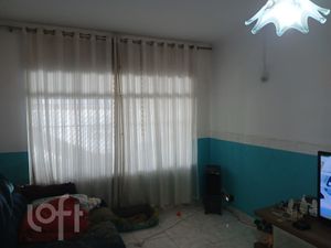 Image 26 - 877883