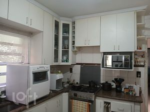 Image 1 - 877883