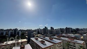 Image 11 - 877884