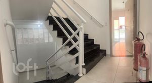 Image 9 - 877887