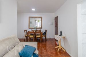 Image 1 - 877889