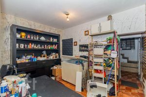 Image 4 - 877896