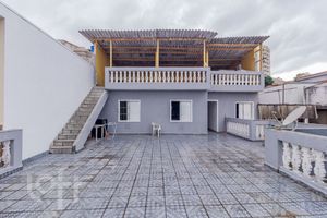 Image 32 - 877896