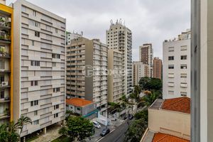 Image 3 - 877902