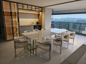 Image 6 - 877999