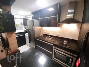 Image 19 - 878031