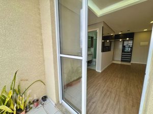 Image 9 - 878034