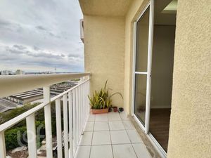 Image 6 - 878034