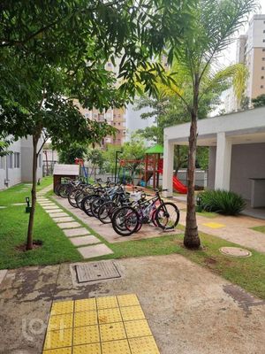 Image 16 - 878038
