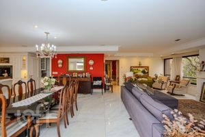 Image 4 - 878042