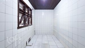 Image 33 - 878048